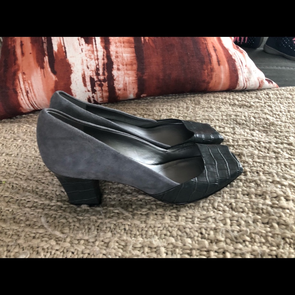 Tahari Lindsey Heel, Snakeskin & Grey Suede